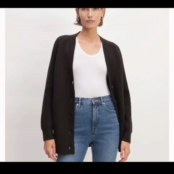 Everlane Organic Cotton Blend Charcoal Grey Button Front Cardigan 
size Small - Picture 6 of 12